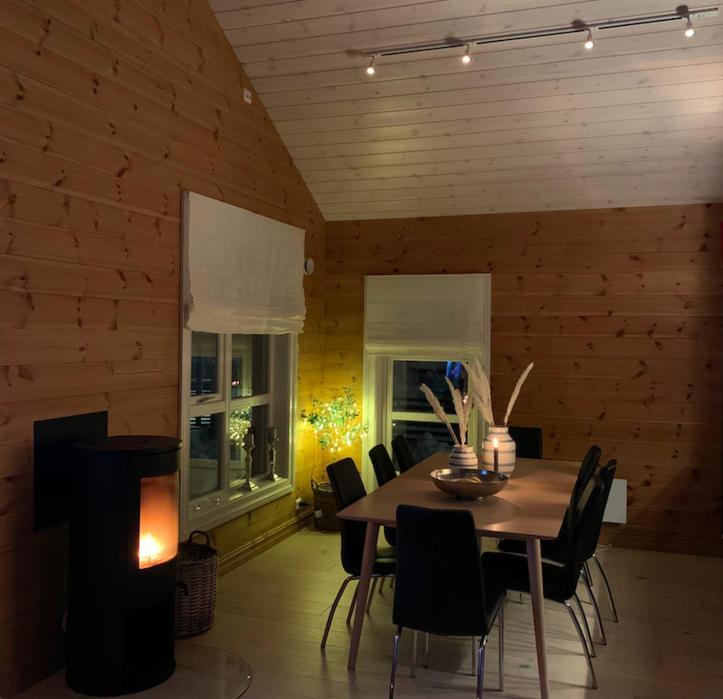 Penthouse With Four Bedrooms And Two Living Rooms! Stranda  Buitenkant foto